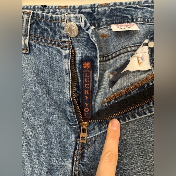 Lucky Brand Vintage Dark Wash Rancher Flare Light Wash Mid Rise Boot Cut Jeans - Picture 6 of 16